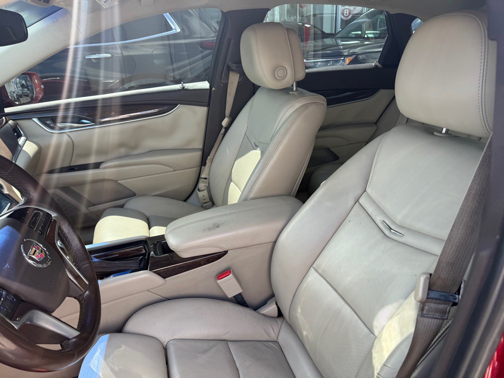 2013 Cadillac XTS Image 23