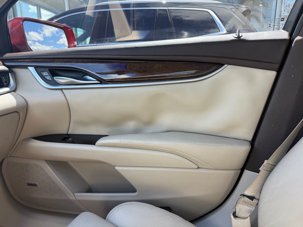 2013 Cadillac XTS Image 24