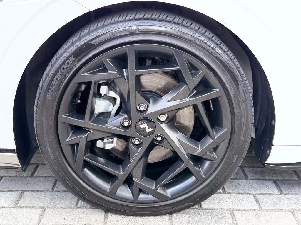 2025 Hyundai Elantra Image 26