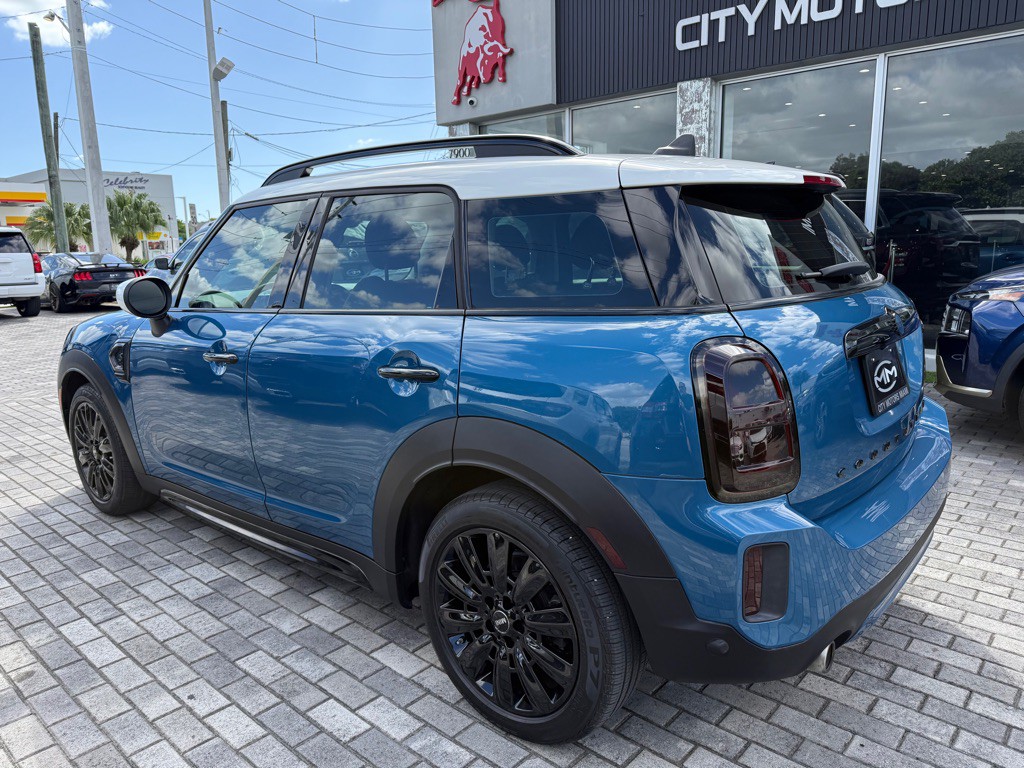 2022 MINI Cooper Image 6