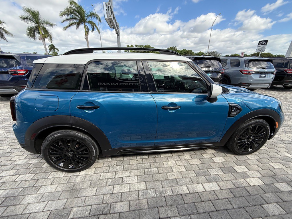 2022 MINI Cooper Image 11