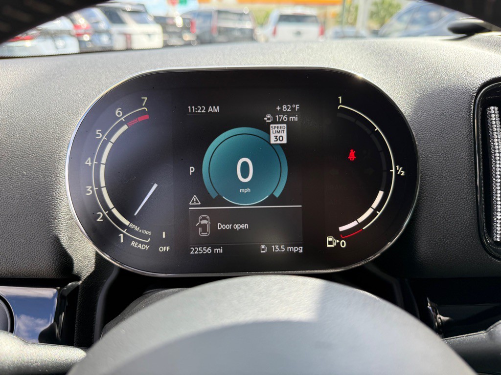 2022 MINI Cooper Image 18