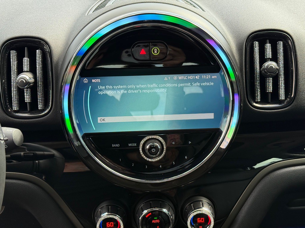 2022 MINI Cooper Image 20