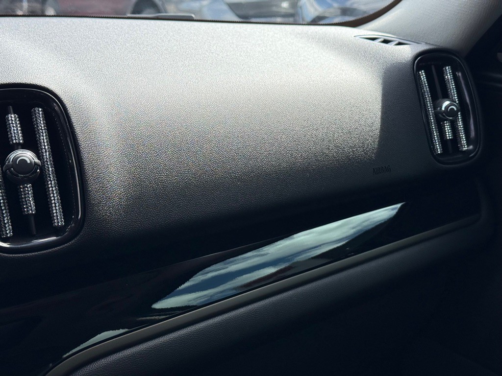 2022 MINI Cooper Image 22