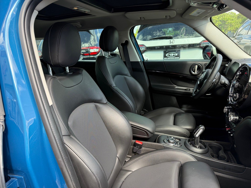 2022 MINI Cooper Image 28