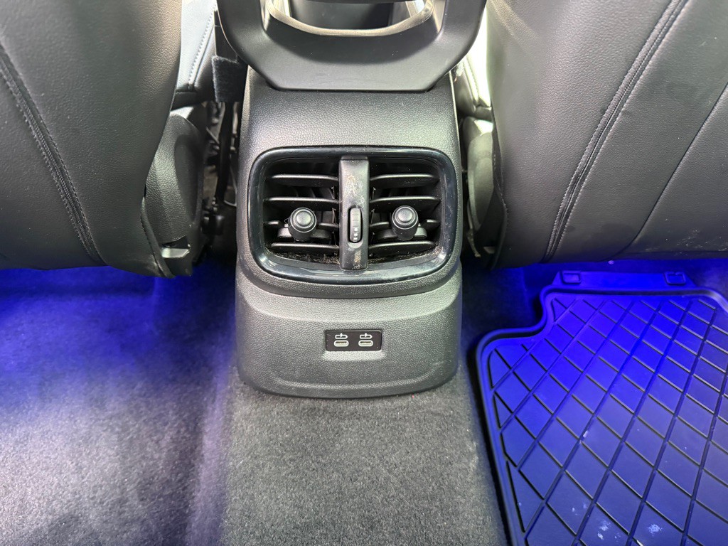 2022 MINI Cooper Image 34