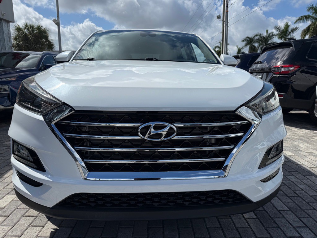 2021 Hyundai Tucson Image 2