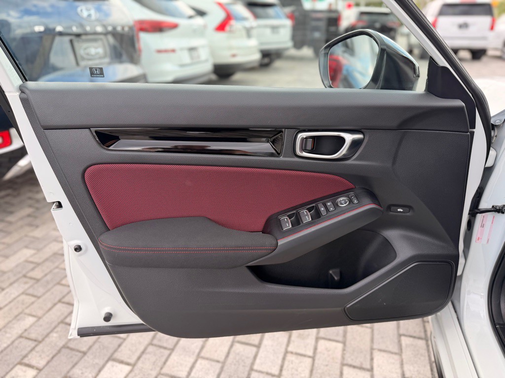 2025 Honda Civic Image 10
