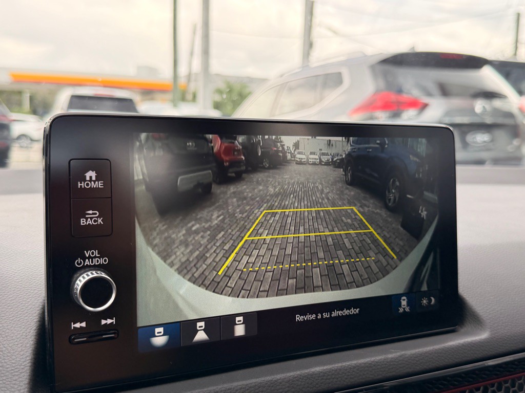 2025 Honda Civic Image 16