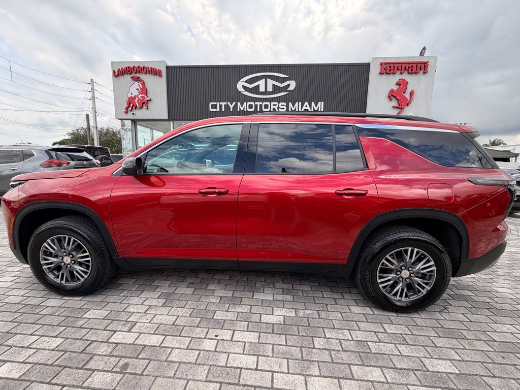 2025 Chevrolet Traverse Image 4
