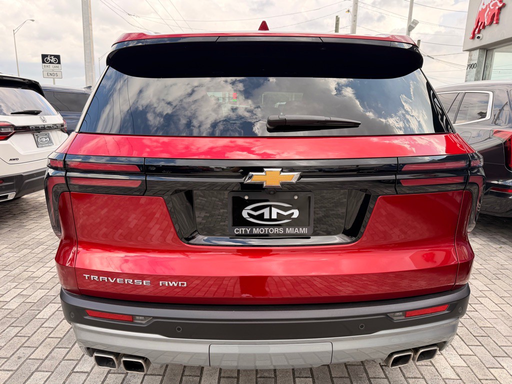 2025 Chevrolet Traverse Image 6