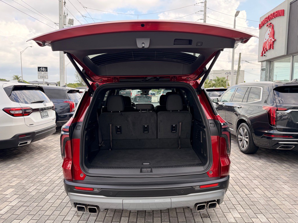 2025 Chevrolet Traverse Image 7
