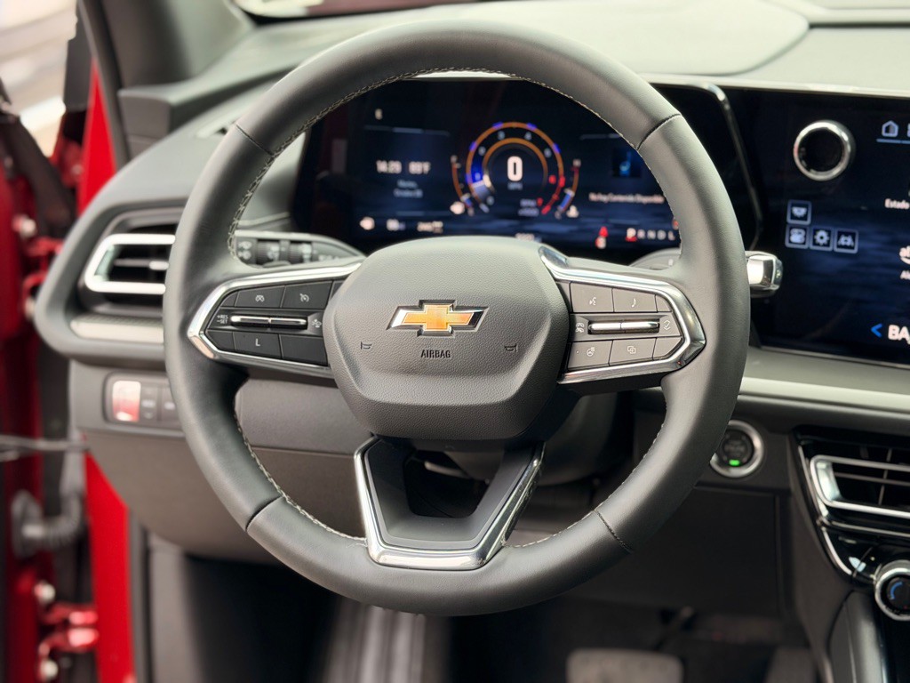 2025 Chevrolet Traverse Image 14