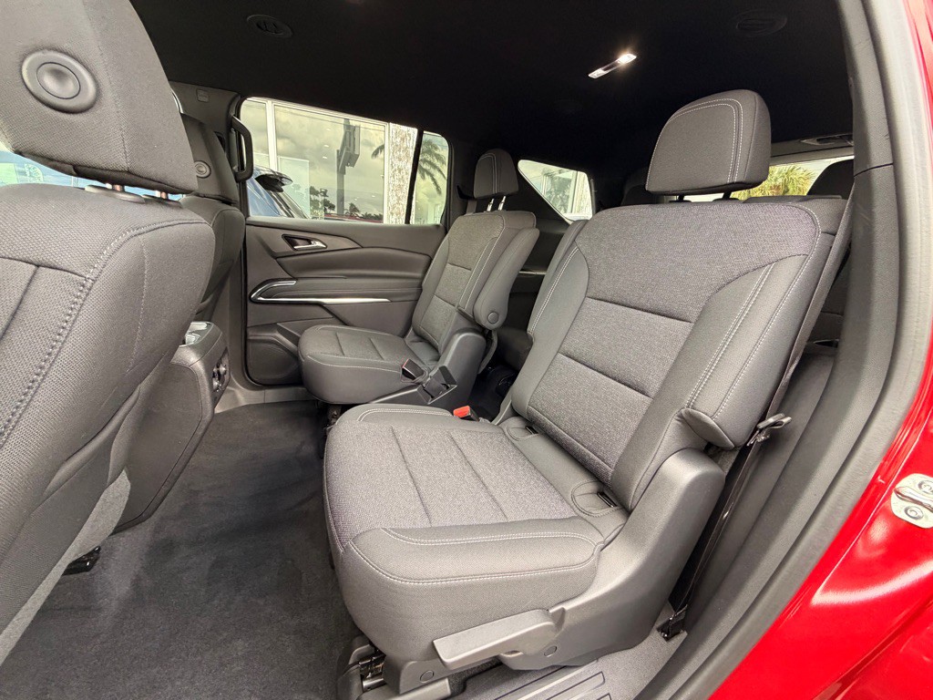 2025 Chevrolet Traverse Image 22