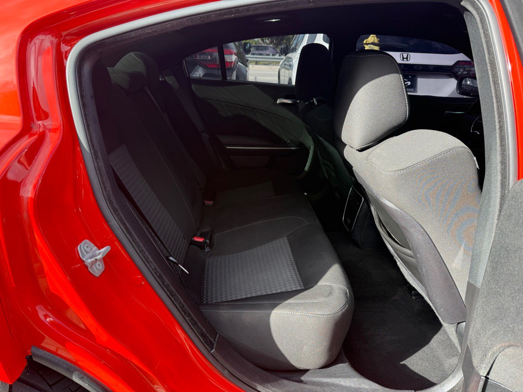 2020 Dodge Charger Image 28