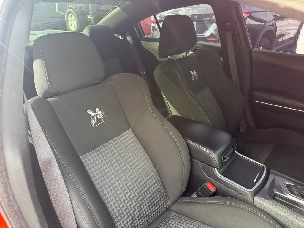 2020 Dodge Charger Image 30