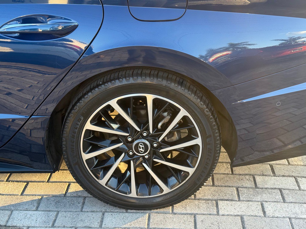 2021 Hyundai Sonata Image 35