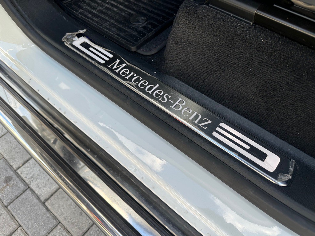 2019 Mercedes-Benz G-Class Image 13