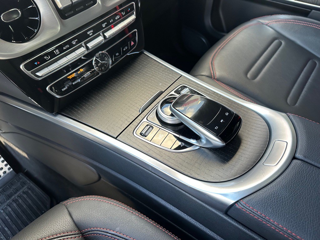 2019 Mercedes-Benz G-Class Image 26