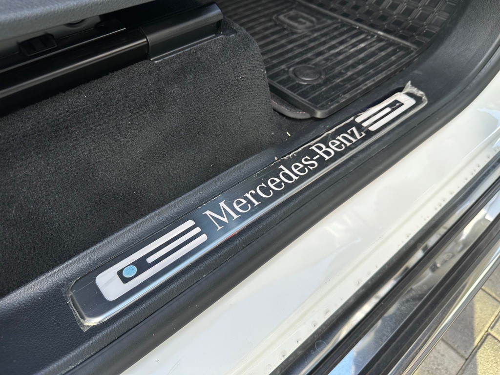 2019 Mercedes-Benz G-Class Image 30