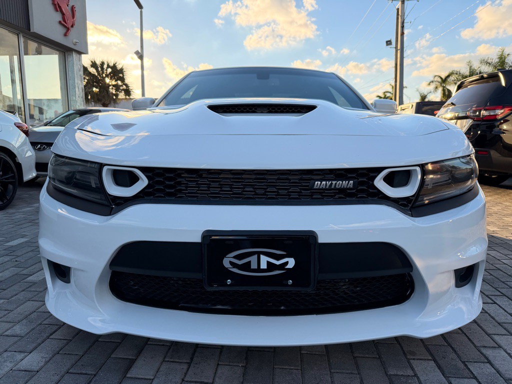 2020 Dodge Charger Image 2