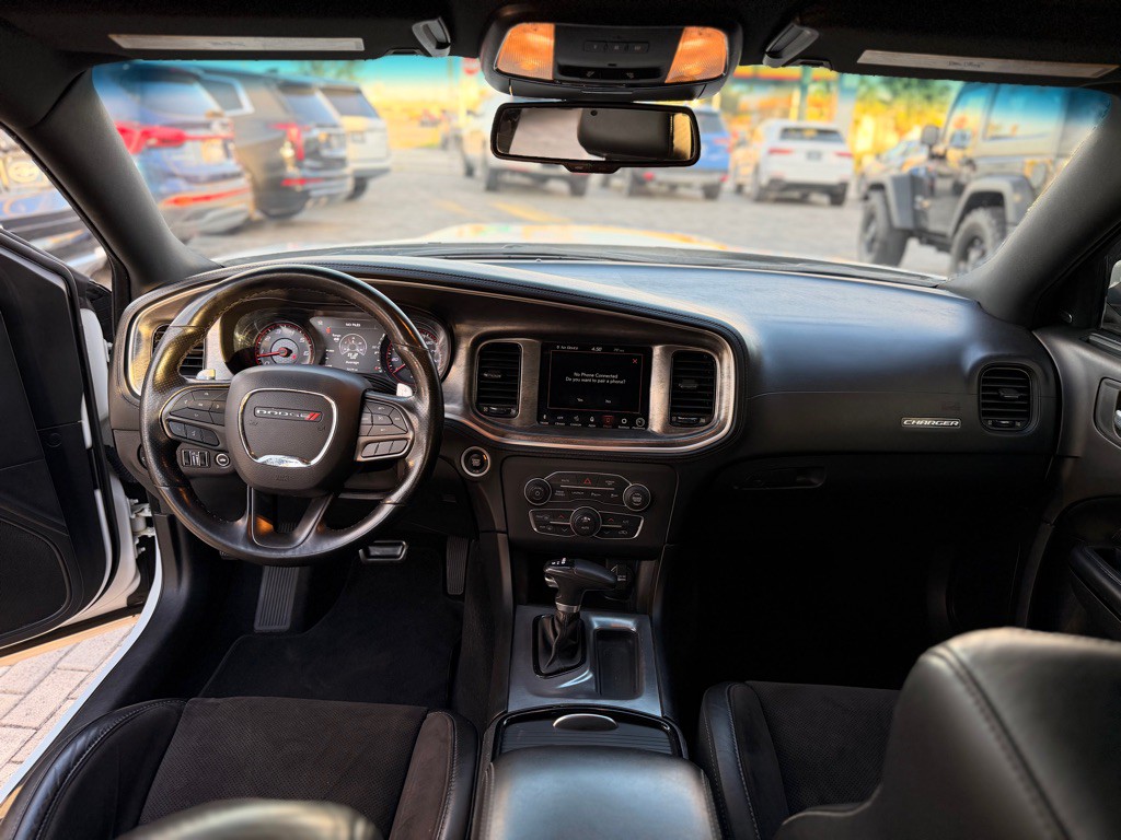 2020 Dodge Charger Image 12