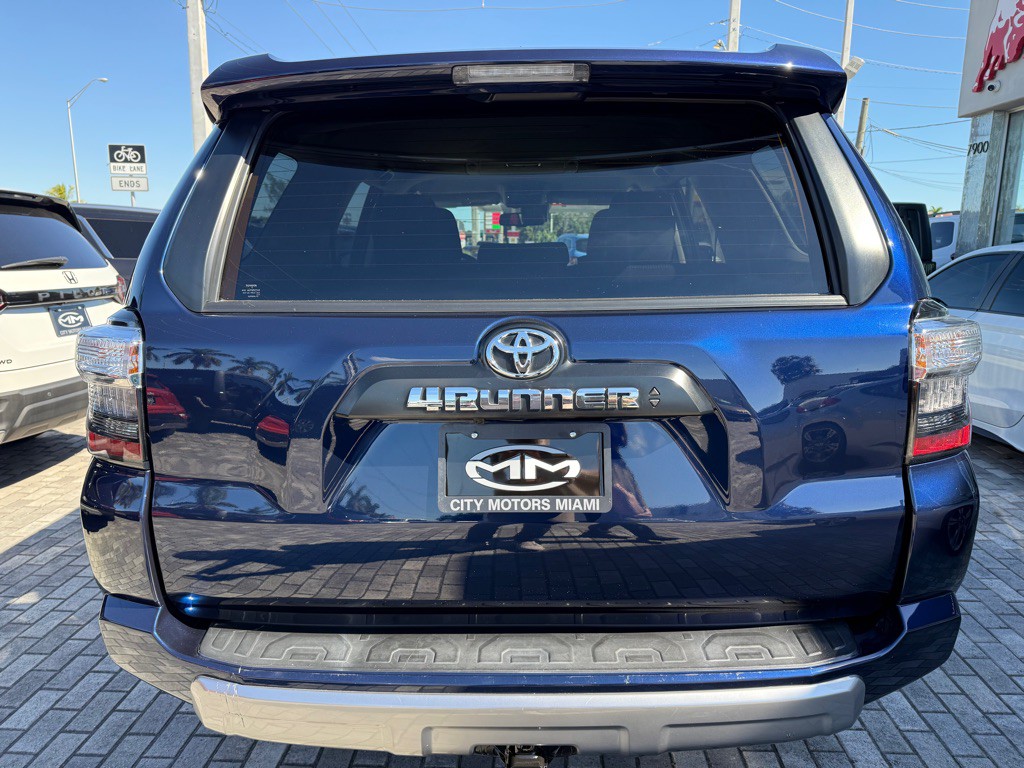2023 Toyota 4Runner Image 6