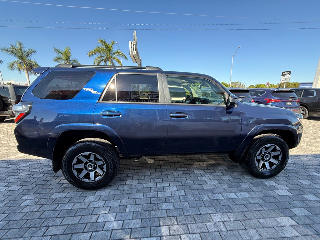 2023 Toyota 4Runner Image 9