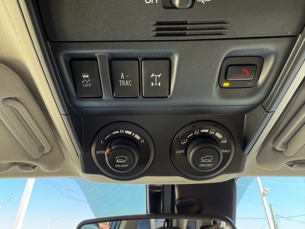 2023 Toyota 4Runner Image 24