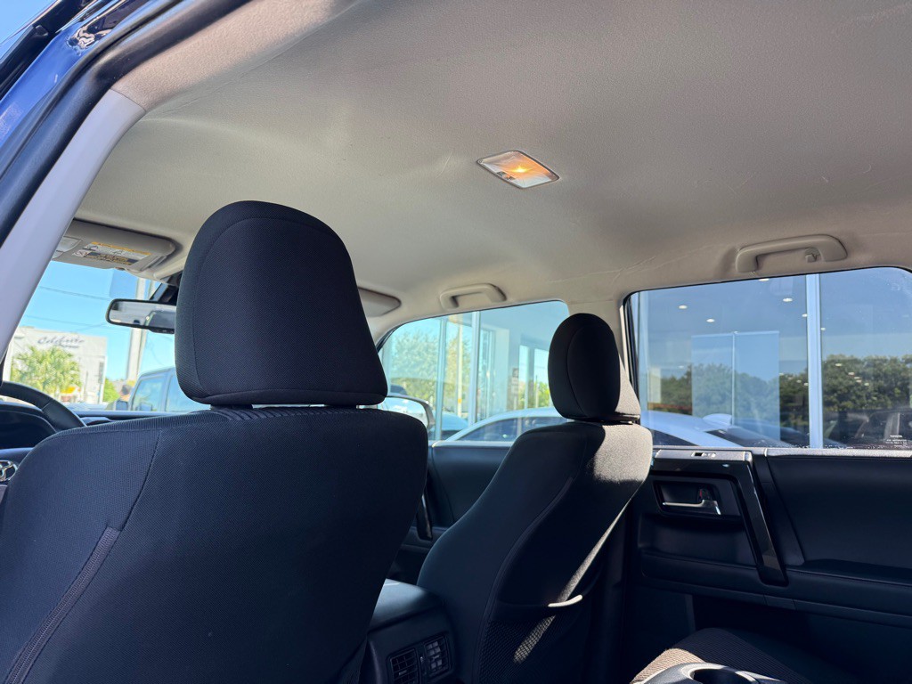 2023 Toyota 4Runner Image 31