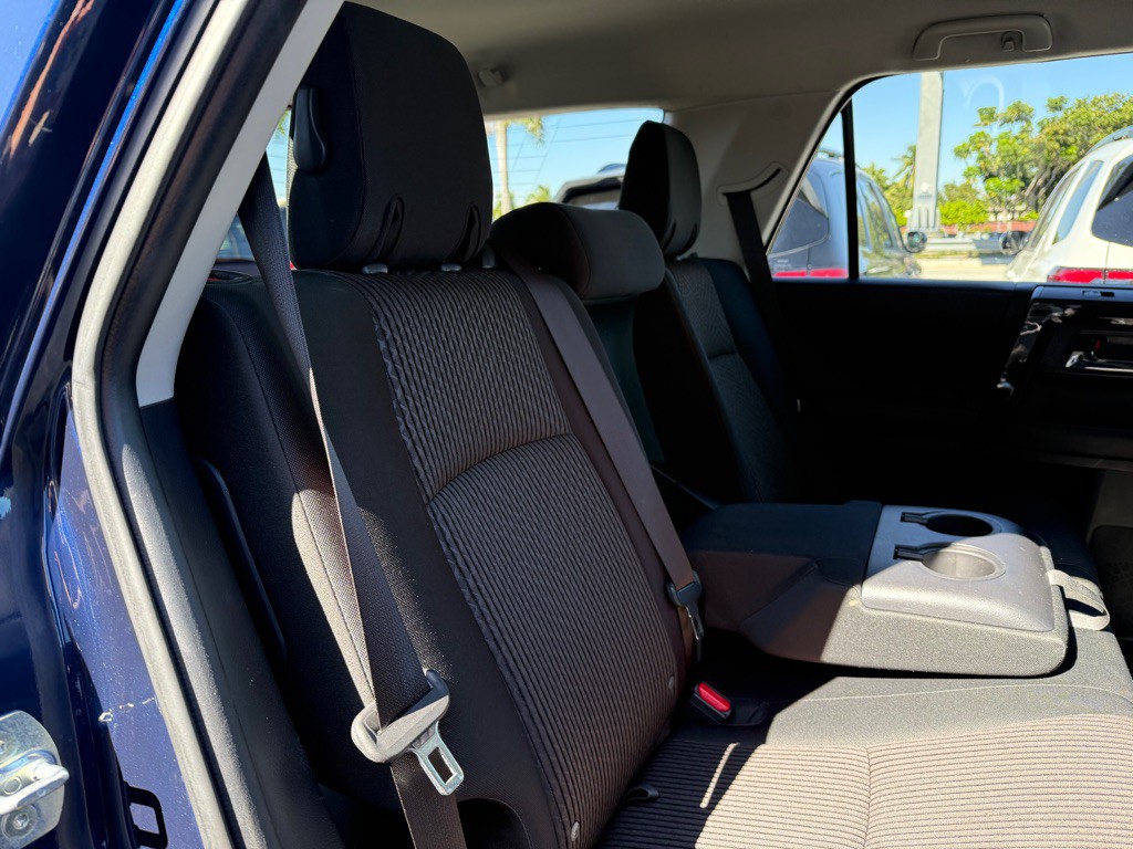 2023 Toyota 4Runner Image 35