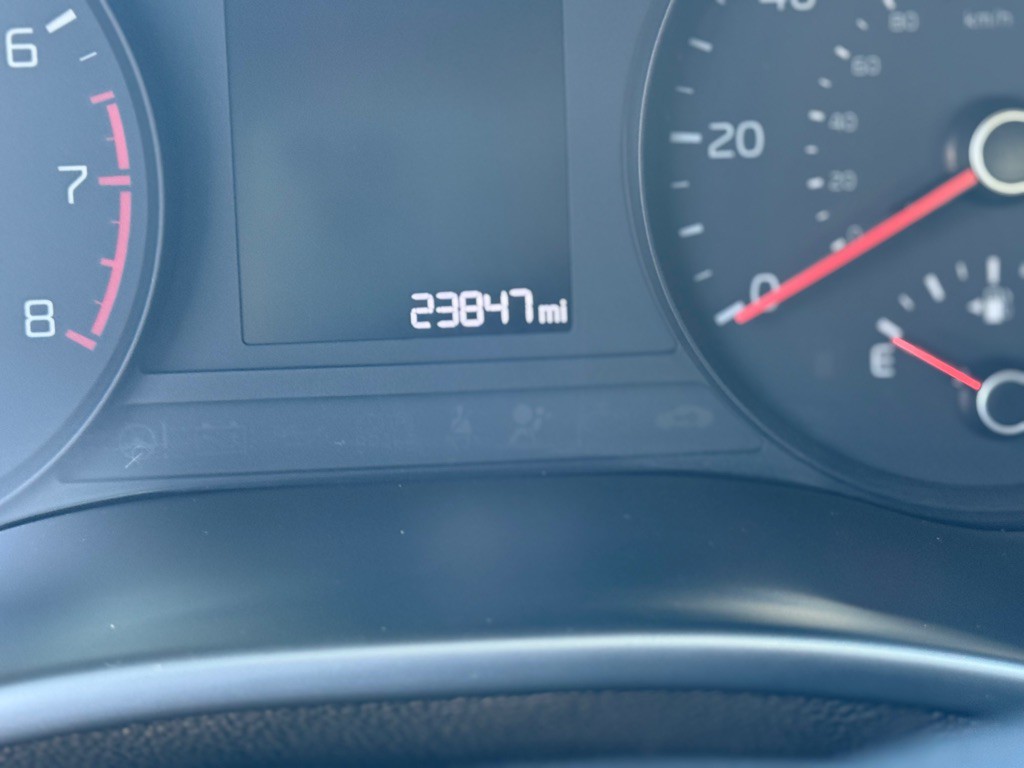 2023 Kia Rio Image 19