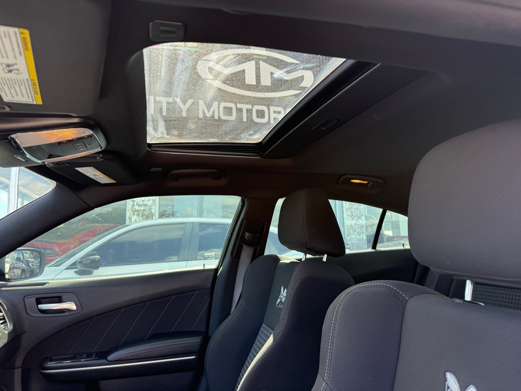 2020 Dodge Charger Image 21