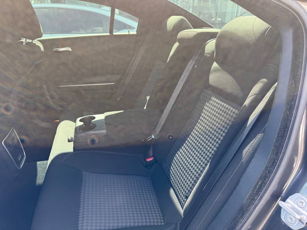 2020 Dodge Charger Image 24