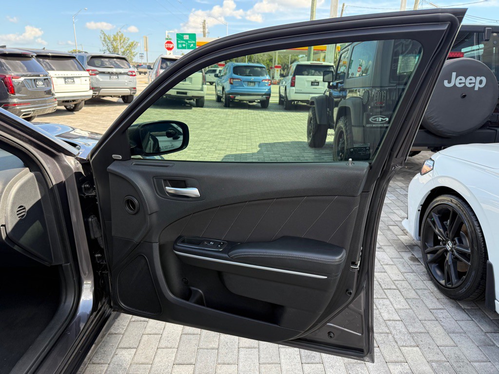 2020 Dodge Charger Image 33