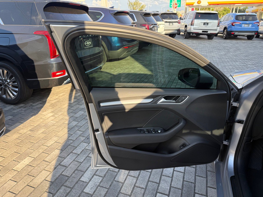 2016 Audi A3 Image 35