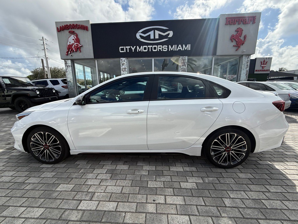 2023 Kia Forte Image 4