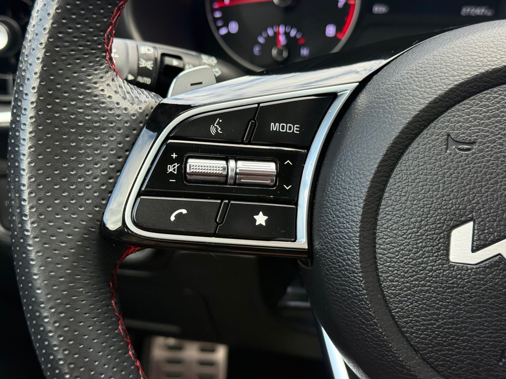 2023 Kia Forte Image 14