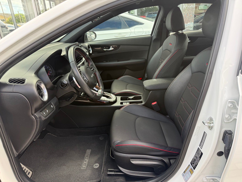 2023 Kia Forte Image 29