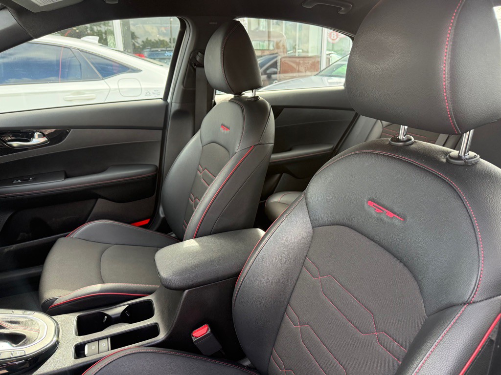2023 Kia Forte Image 30