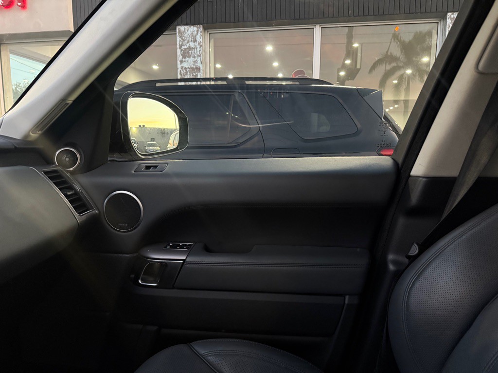 2014 Land Rover Range Rover Sport Image 25