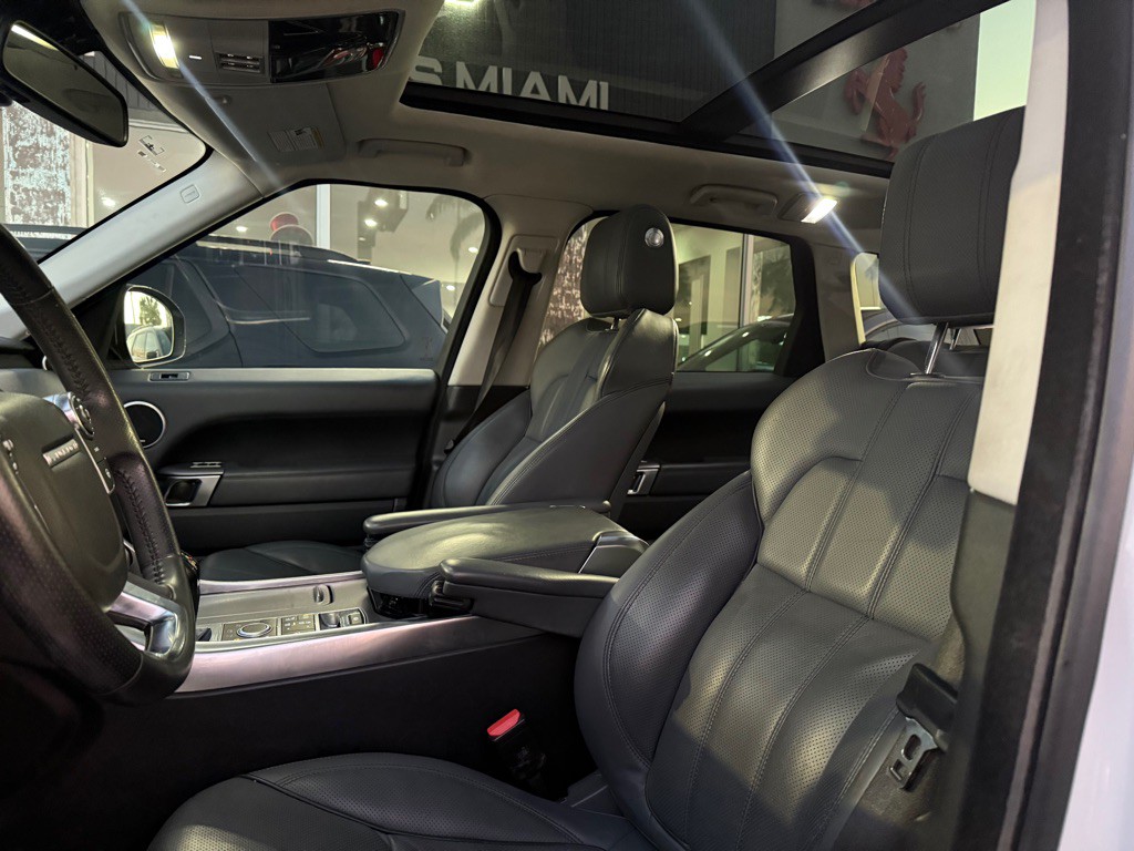 2014 Land Rover Range Rover Sport Image 27