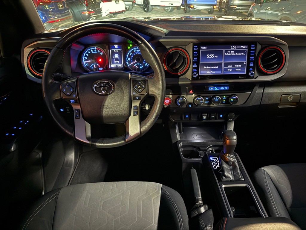 2021 Toyota Tacoma Image 8