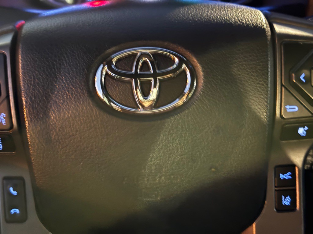 2021 Toyota Tacoma Image 10