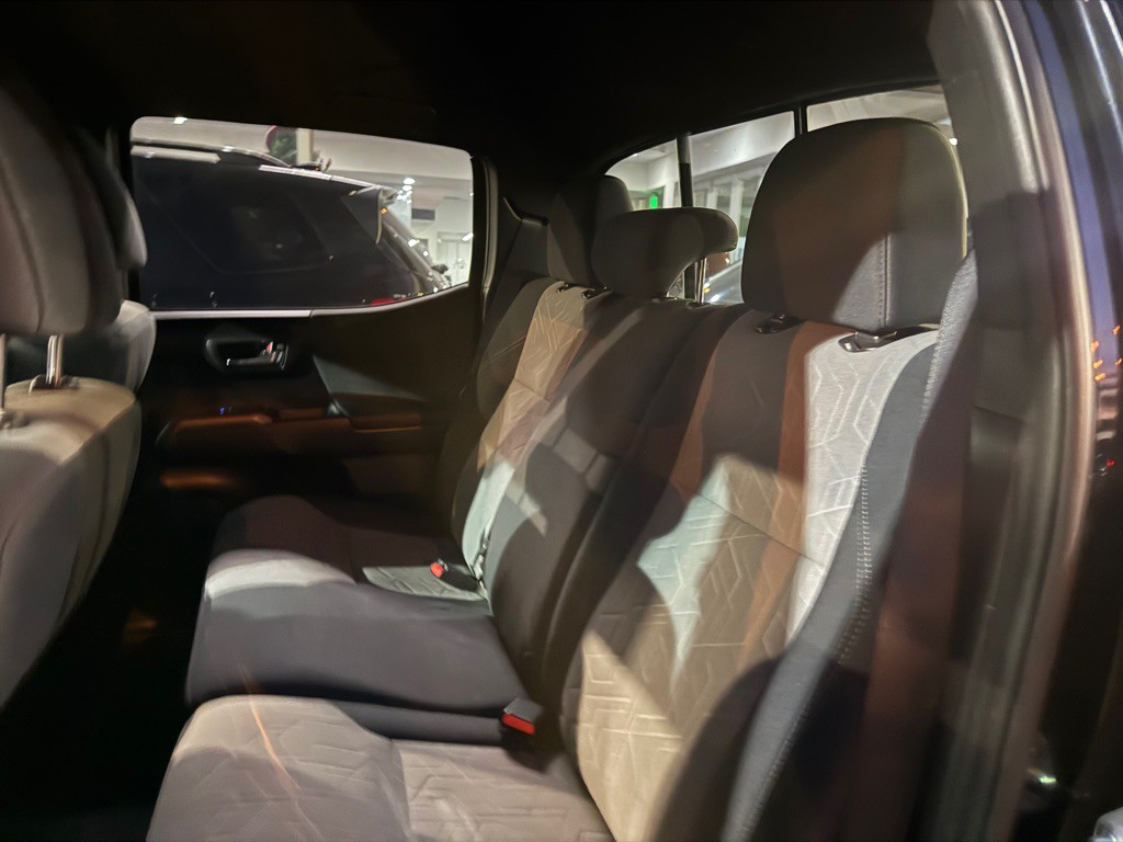 2021 Toyota Tacoma Image 23