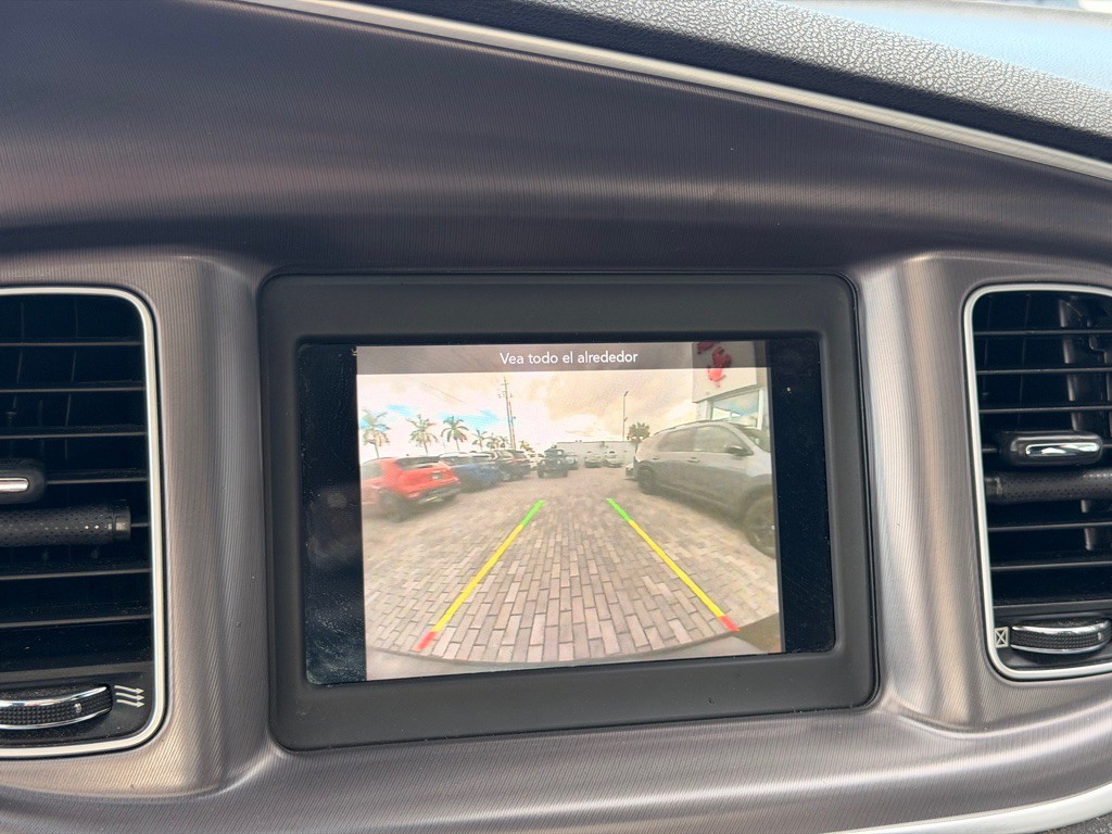 2020 Dodge Charger Image 16