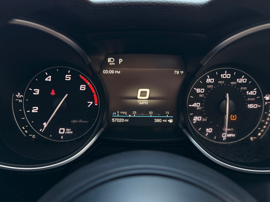 2021 Alfa Romeo Stelvio Image 15