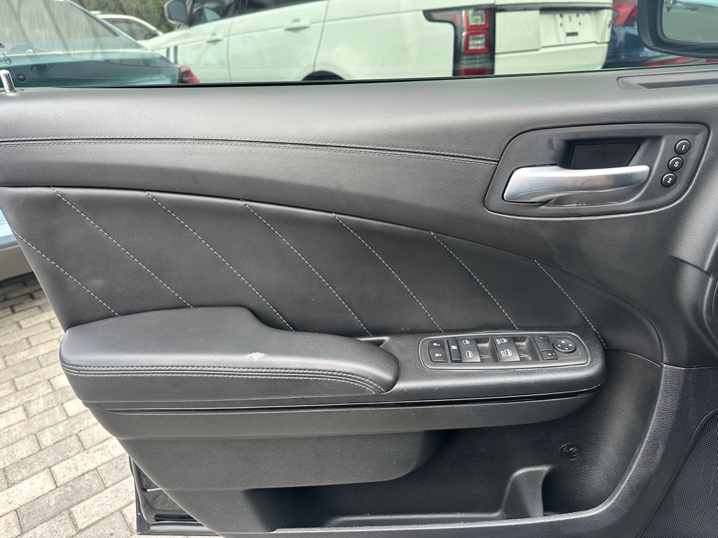 2023 Dodge Charger Image 9