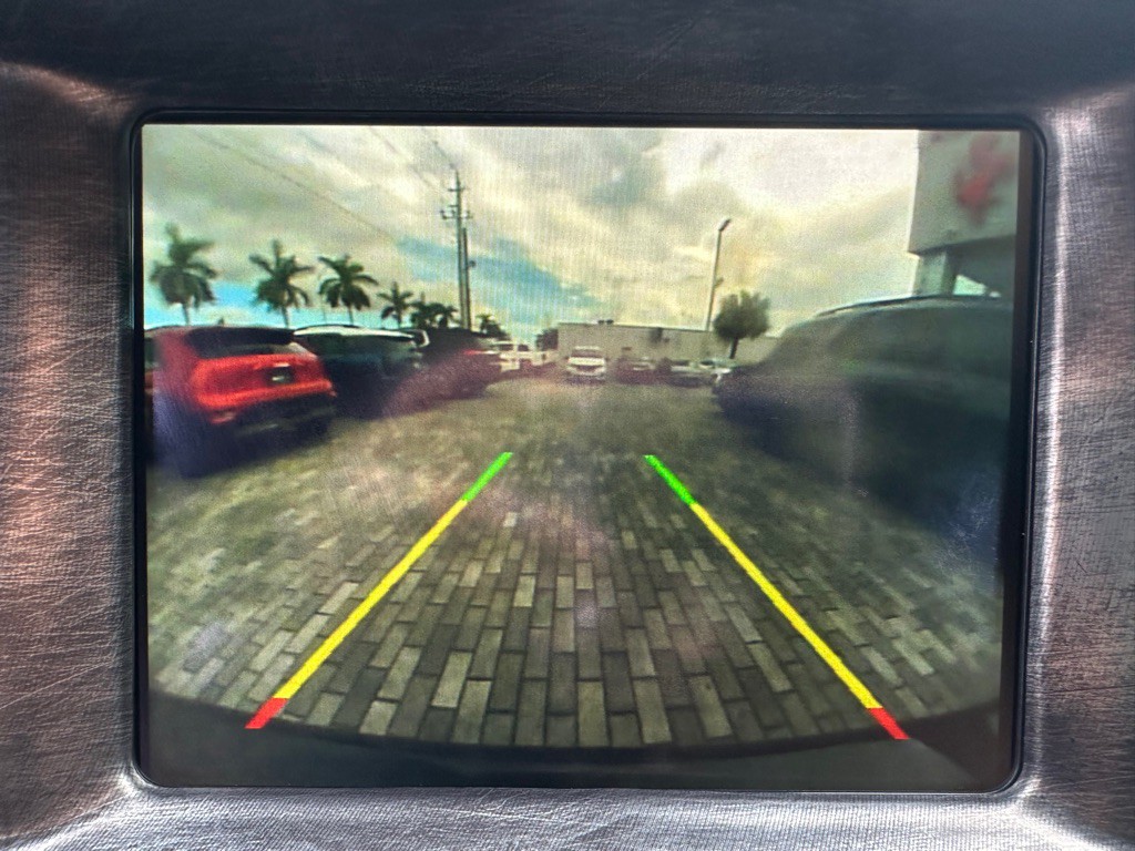 2023 Dodge Charger Image 21