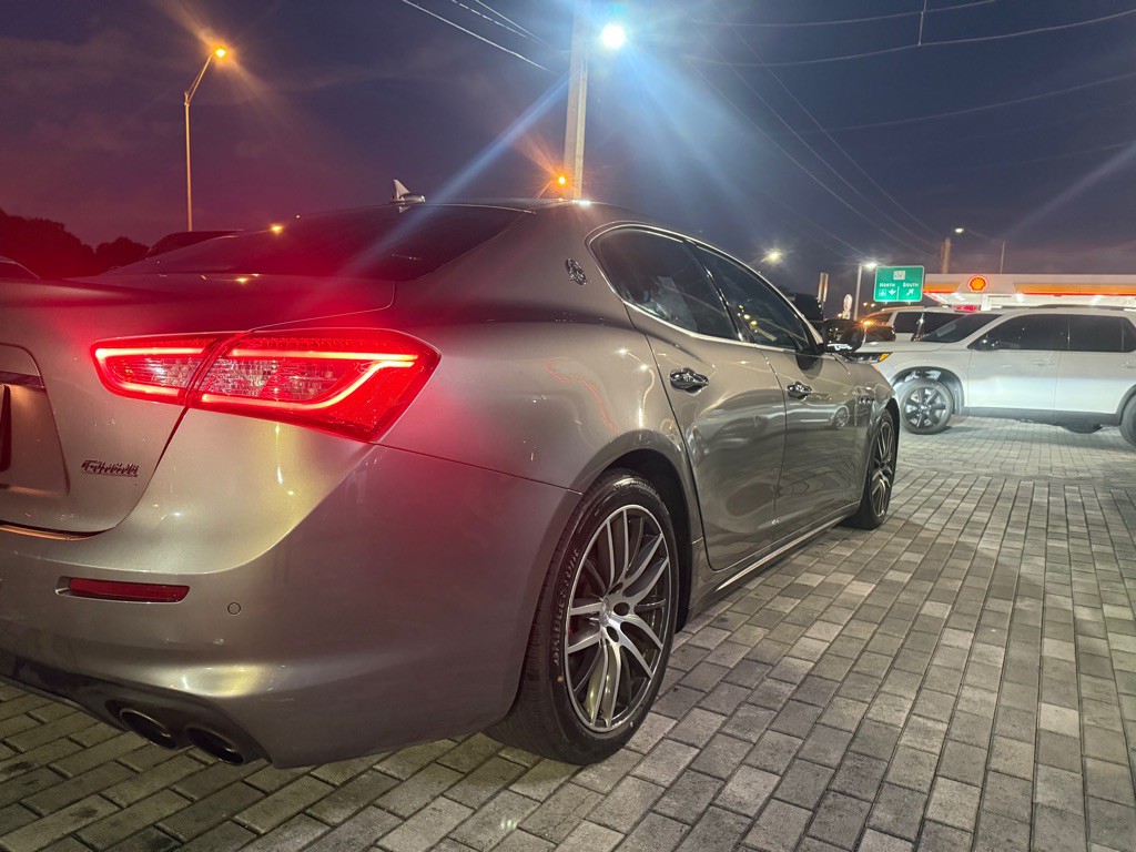 2019 Maserati Ghibli Image 8